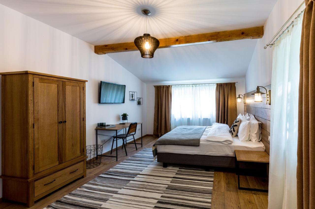 Drachenhaus Urban Villa Брашов Екстериор снимка