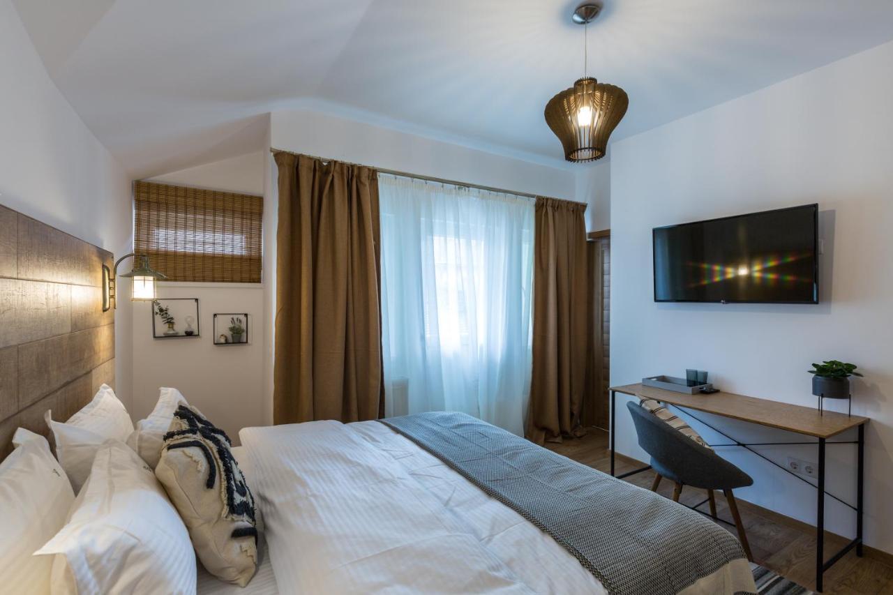 Drachenhaus Urban Villa Брашов Екстериор снимка